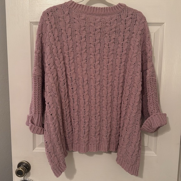 cozy mauve/pink sweater - Picture 2 of 3